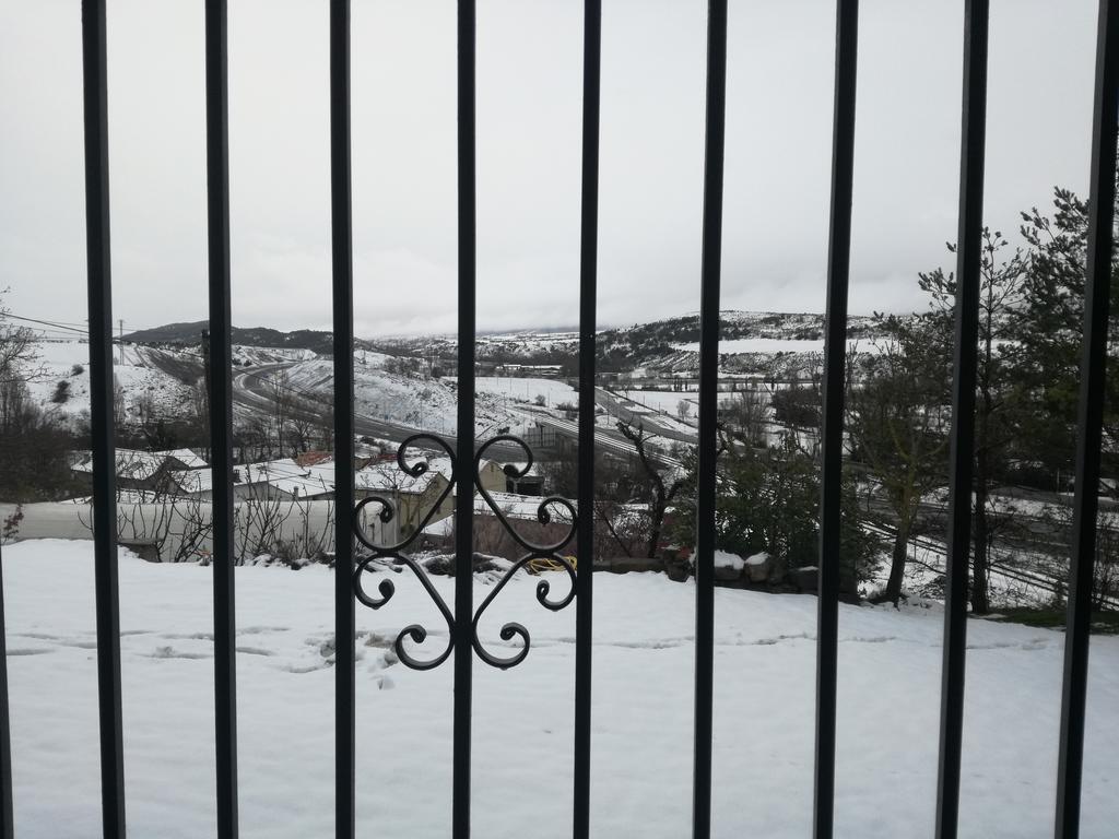 O Zierzo Villa Jaca Luaran gambar